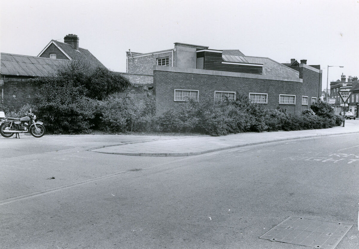 1277-4-4.jpg