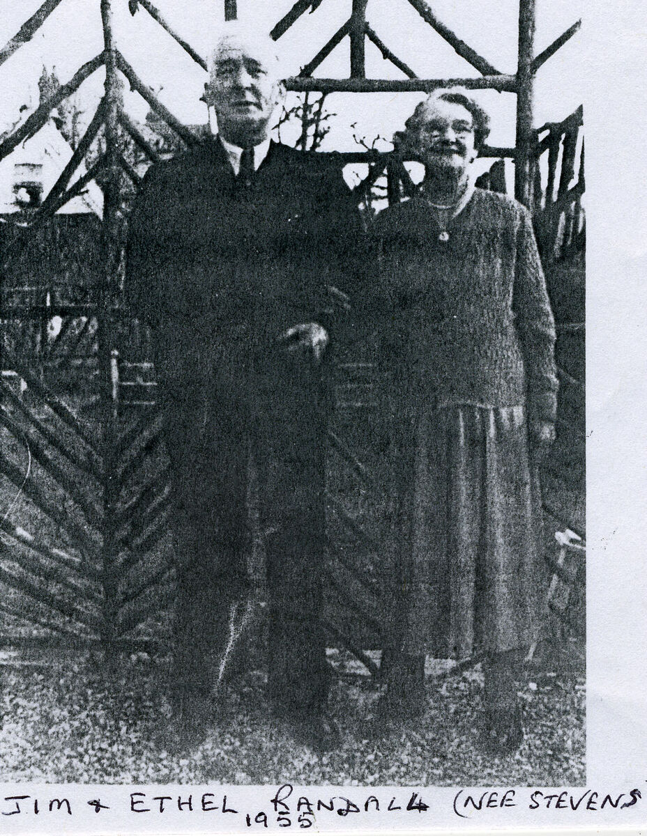 1227-1-13.jpg 1227-1-13.jpg