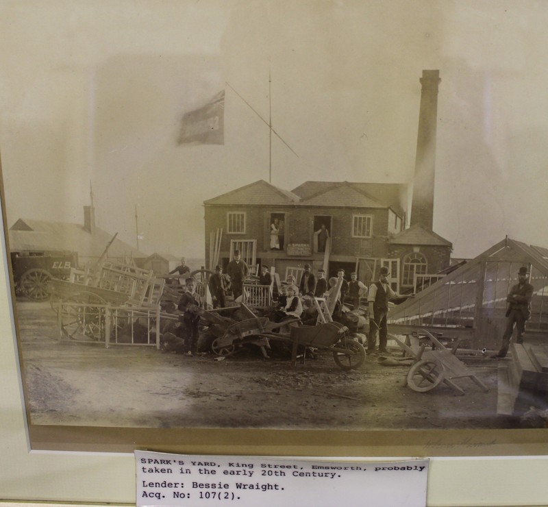 EMHT107.2.JPG