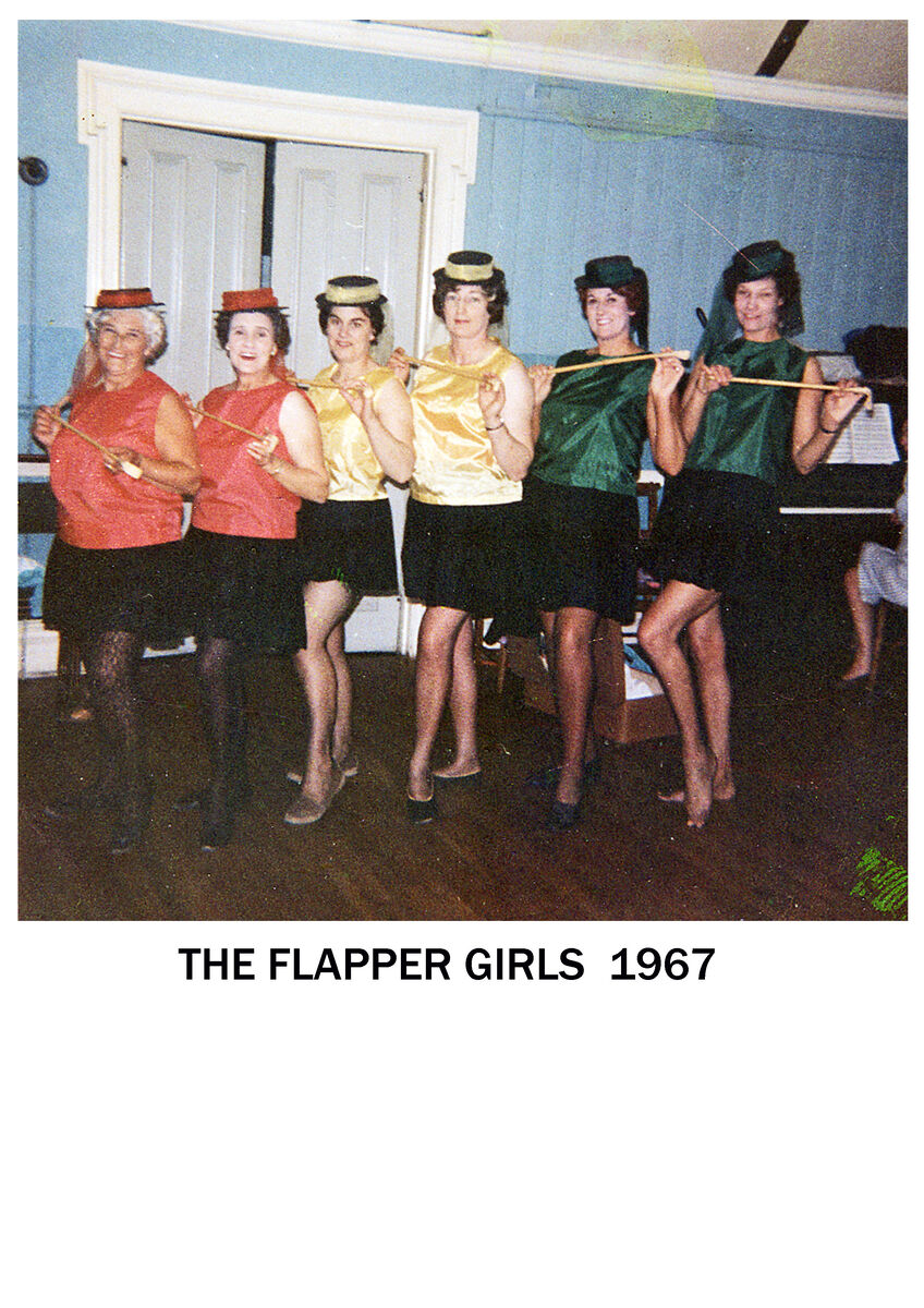 EMHT989 FLAPPER GIRLS.jpg
