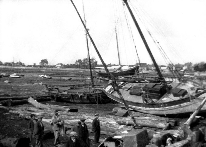 ACQ636-4-2.jpg