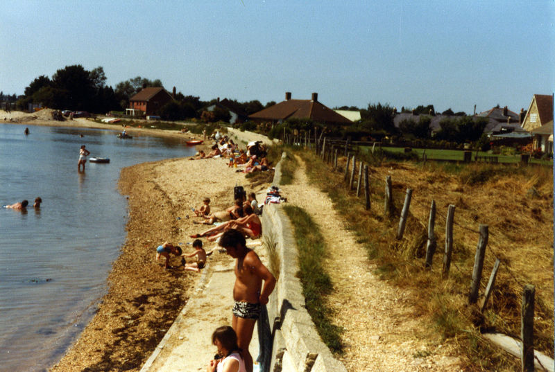 ACQ642-16-4.jpg ACQ642-16-4.jpg