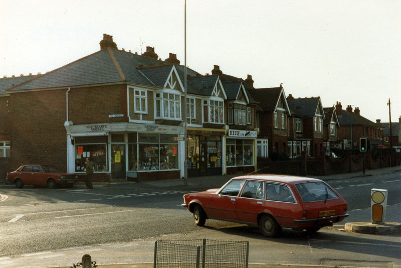 ACQ642-13-6.jpg ACQ642-13-6.jpg